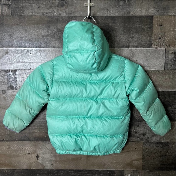 SOLD Patagonia Girls Hi Loft Down Hoody - Picture 4 of 7